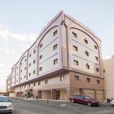 Al Ezzah Palace Hotel Suites Jeddah Ngoại thất bức ảnh