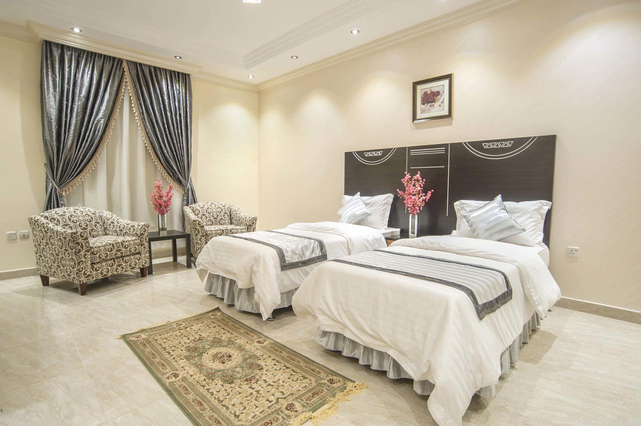 Al Ezzah Palace Hotel Suites Jeddah Ngoại thất bức ảnh