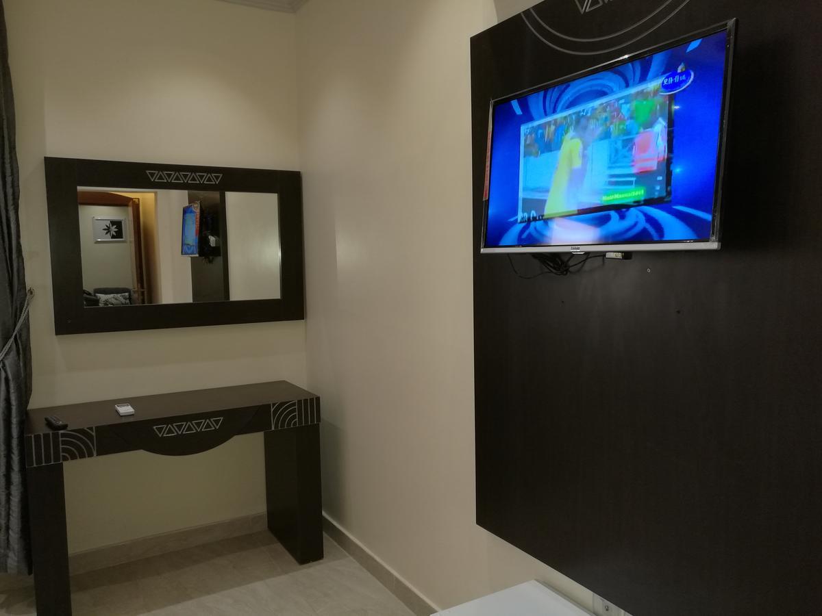 Al Ezzah Palace Hotel Suites Jeddah Ngoại thất bức ảnh
